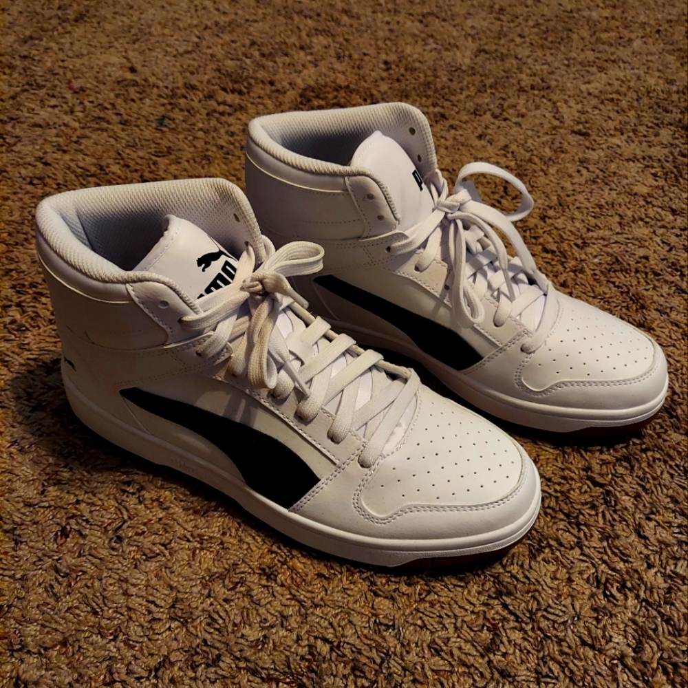PUMA Men's Rebound Layup High Top Sneaker (10)